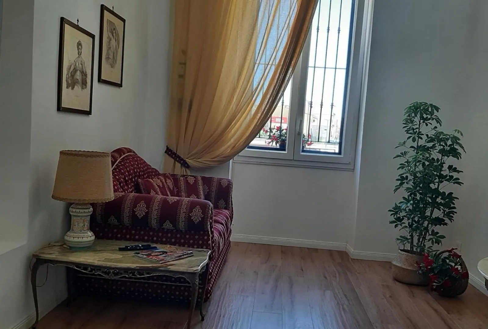 Guest house Aurora Center City - Rooms Palermo Italy